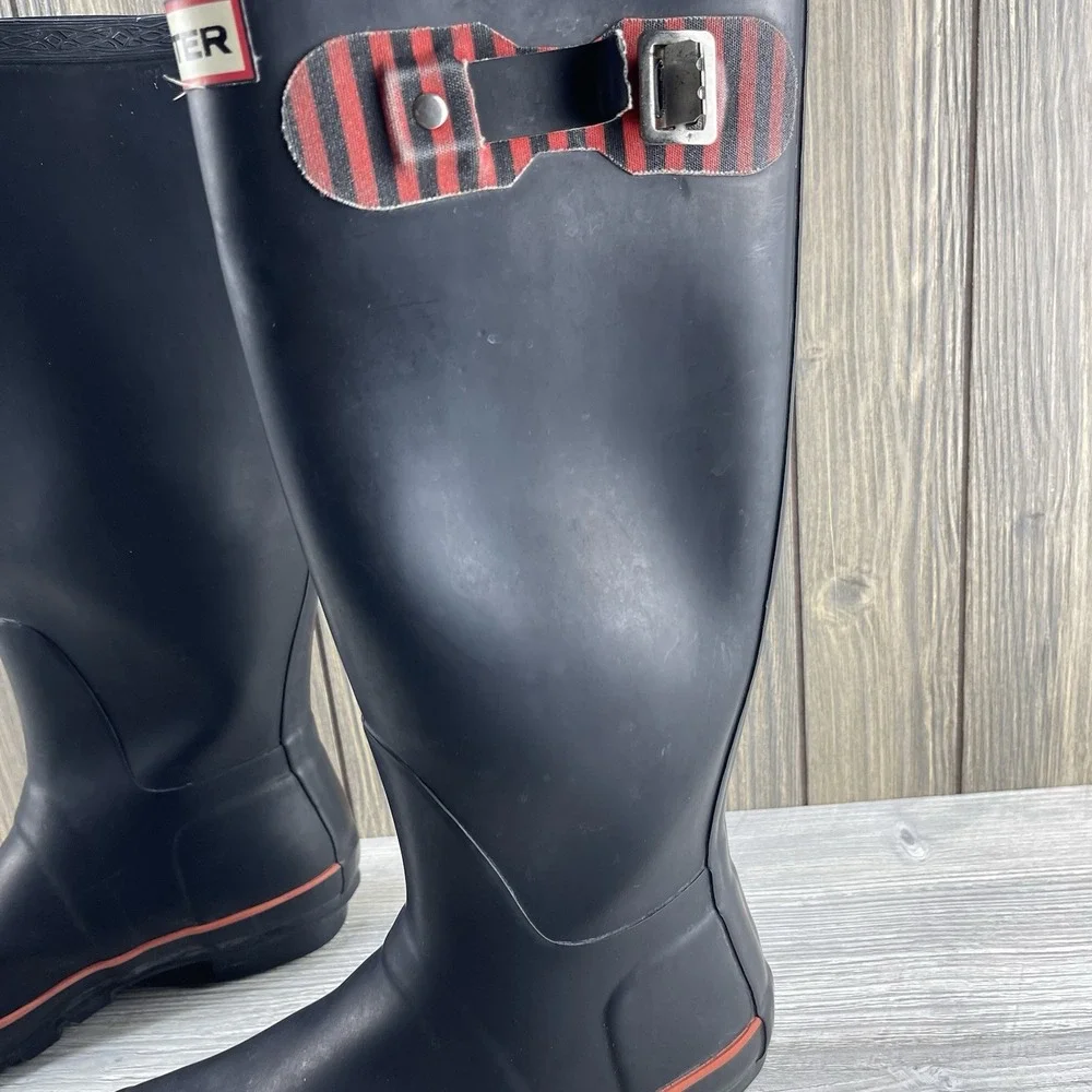 Hunter Original Tall Rain Boots for Women, Size US 5- Black